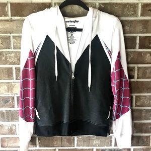 Spider Gwen we love fine